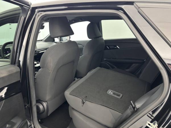 Vente en ligne Mg MG4  Electric 64kWh - 150 kW 2WD au prix de 23 790 €