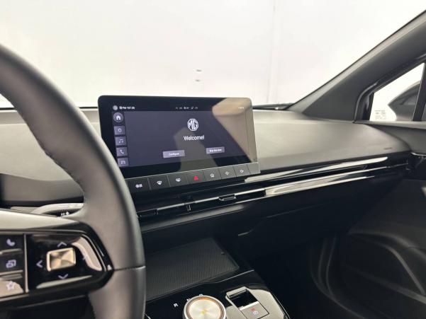 Vente en ligne Mg MG4  Electric 64kWh - 150 kW 2WD au prix de 23 790 €