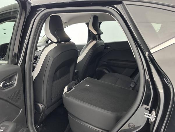 Vente en ligne Renault Captur  Blue dCi 115 EDC au prix de 15 990 €