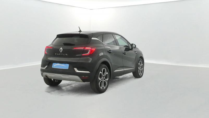 Vente en ligne Renault Captur  Blue dCi 115 EDC au prix de 15 990 €