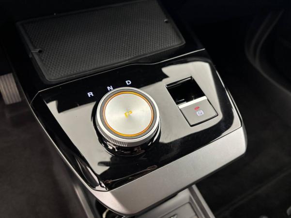 Vente en ligne Mg MG4  Electric 64kWh - 150 kW 2WD au prix de 23 790 €