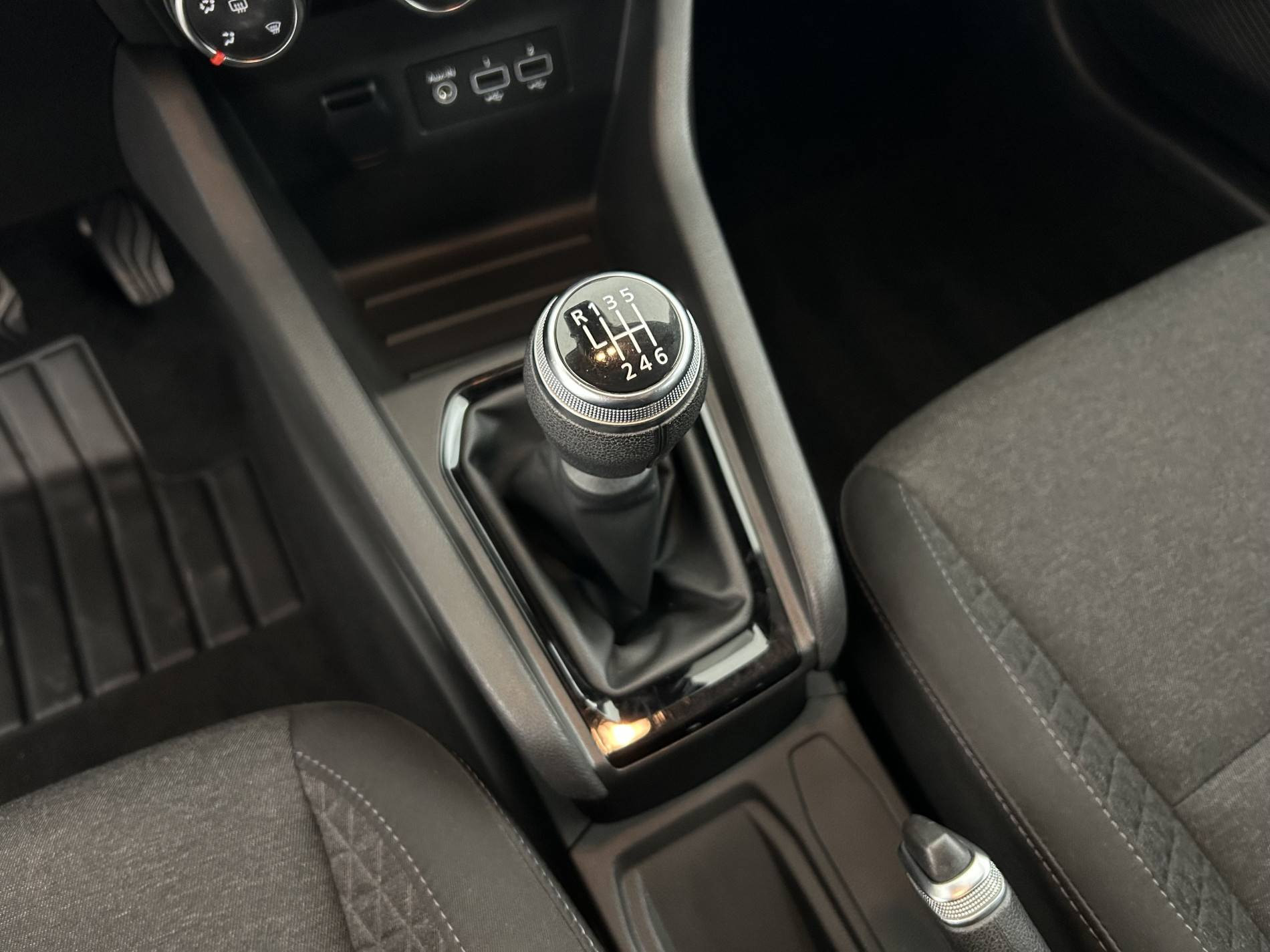 Vente en ligne Renault Clio 5 Clio Blue dCi 100 - 21N au prix de 13 990 €