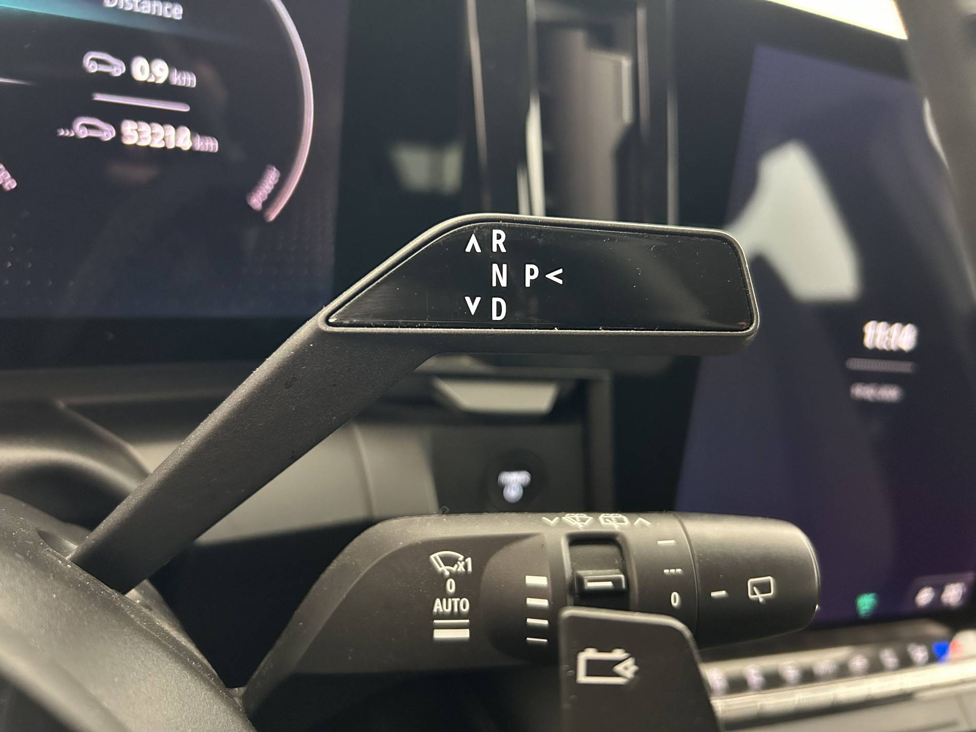 Vente en ligne Renault Megane E-Tech  ER EV60 130ch super charge au prix de 20 990 €