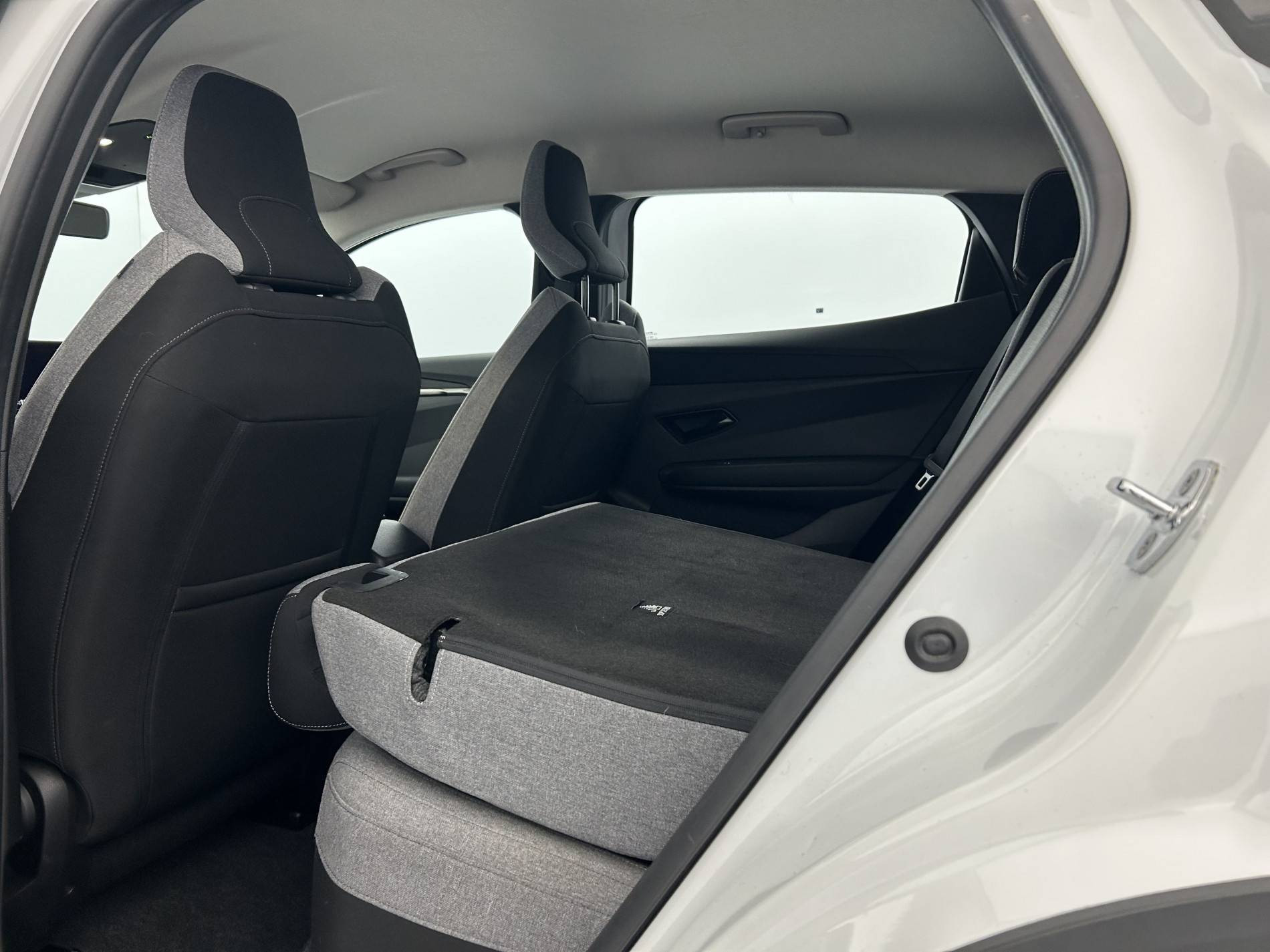 Vente en ligne Renault Megane E-Tech  ER EV60 130ch super charge au prix de 20 990 €