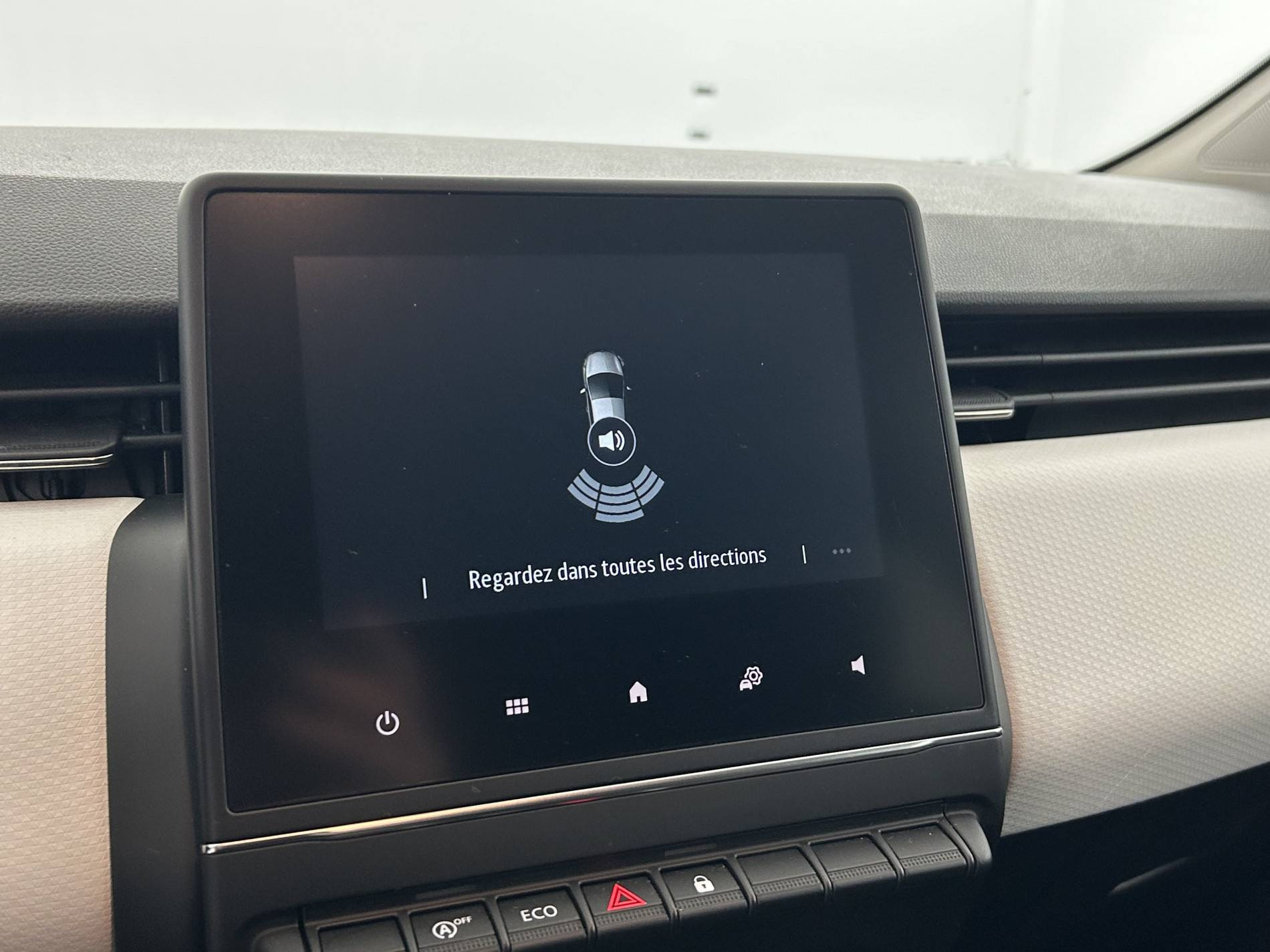 Vente en ligne Renault Clio 5 Clio TCe 90 au prix de 15 290 €