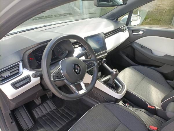 Vente en ligne Renault Clio 5 Clio TCe 90 - 21N au prix de 14 980 €