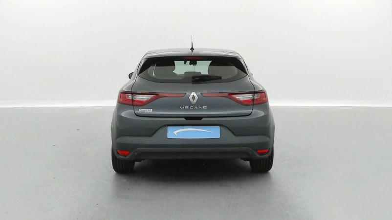 Vente en ligne Renault Megane 4 Mégane IV Berline TCe 140 EDC FAP au prix de 16 790 €