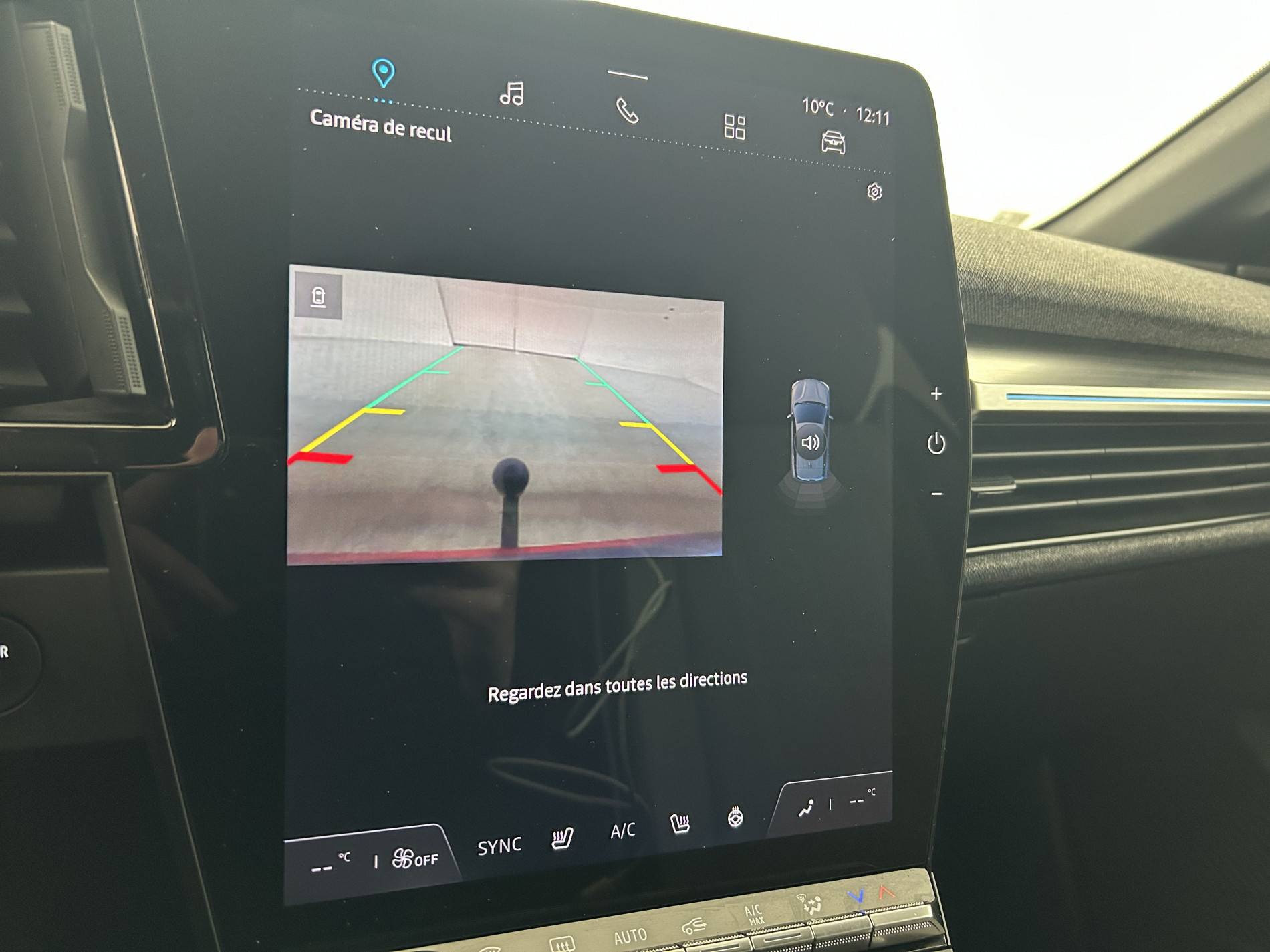 Vente en ligne Renault Megane E-Tech  EV60 220 ch super charge au prix de 21 990 €