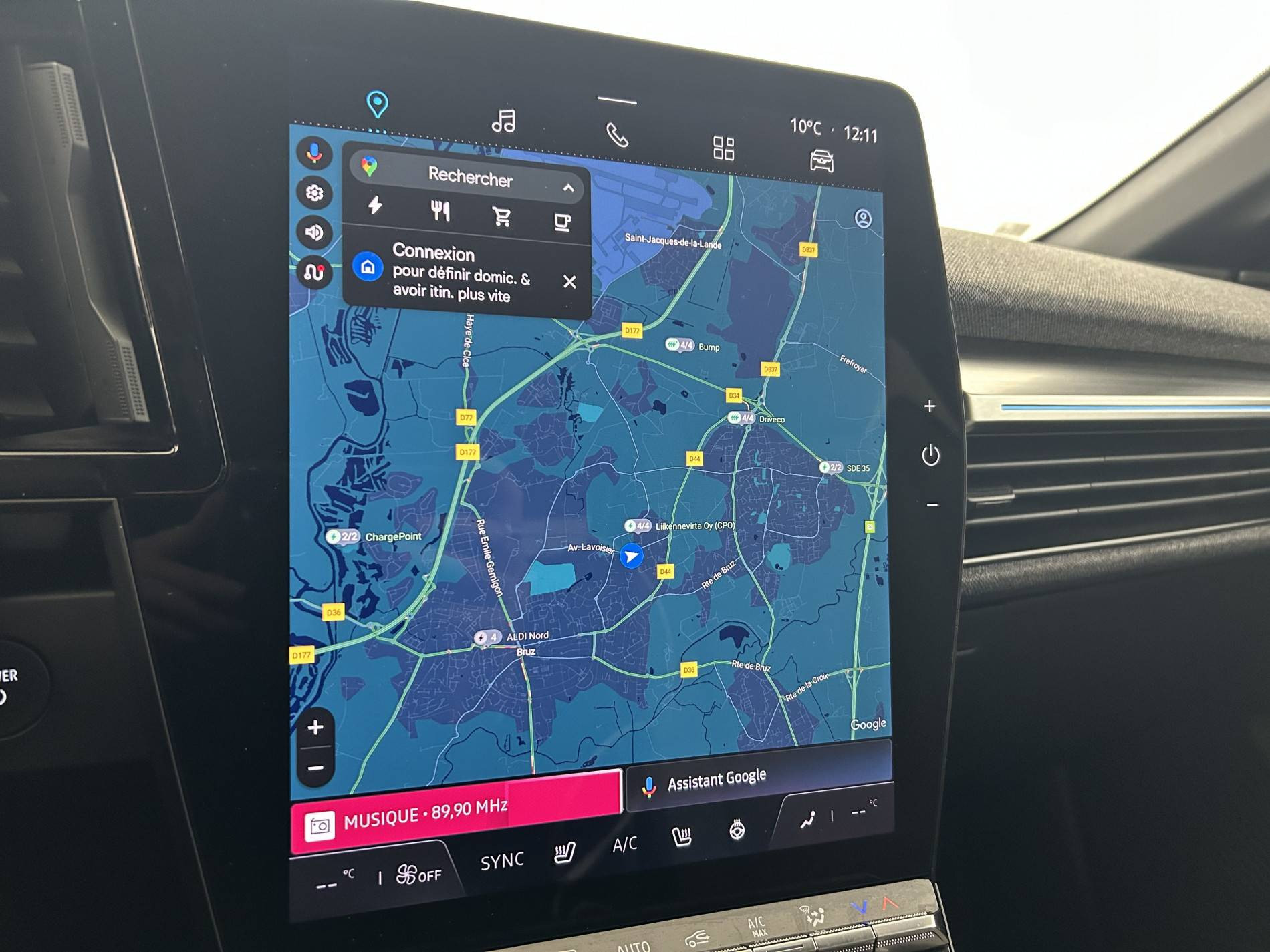 Vente en ligne Renault Megane E-Tech  EV60 220 ch super charge au prix de 21 990 €
