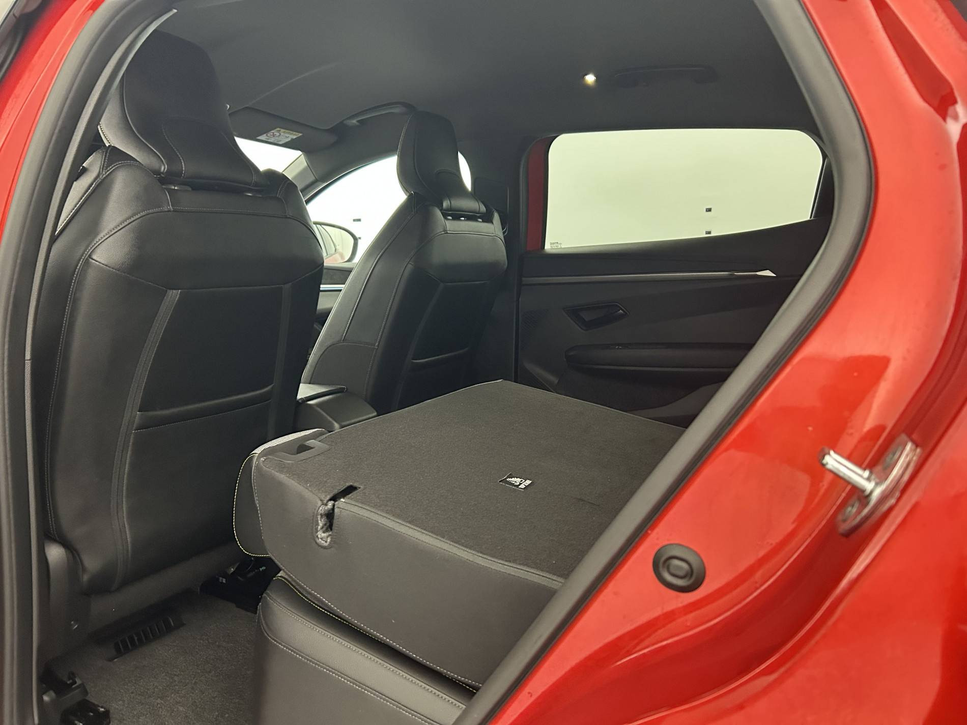 Vente en ligne Renault Megane E-Tech  EV60 220 ch super charge au prix de 21 990 €