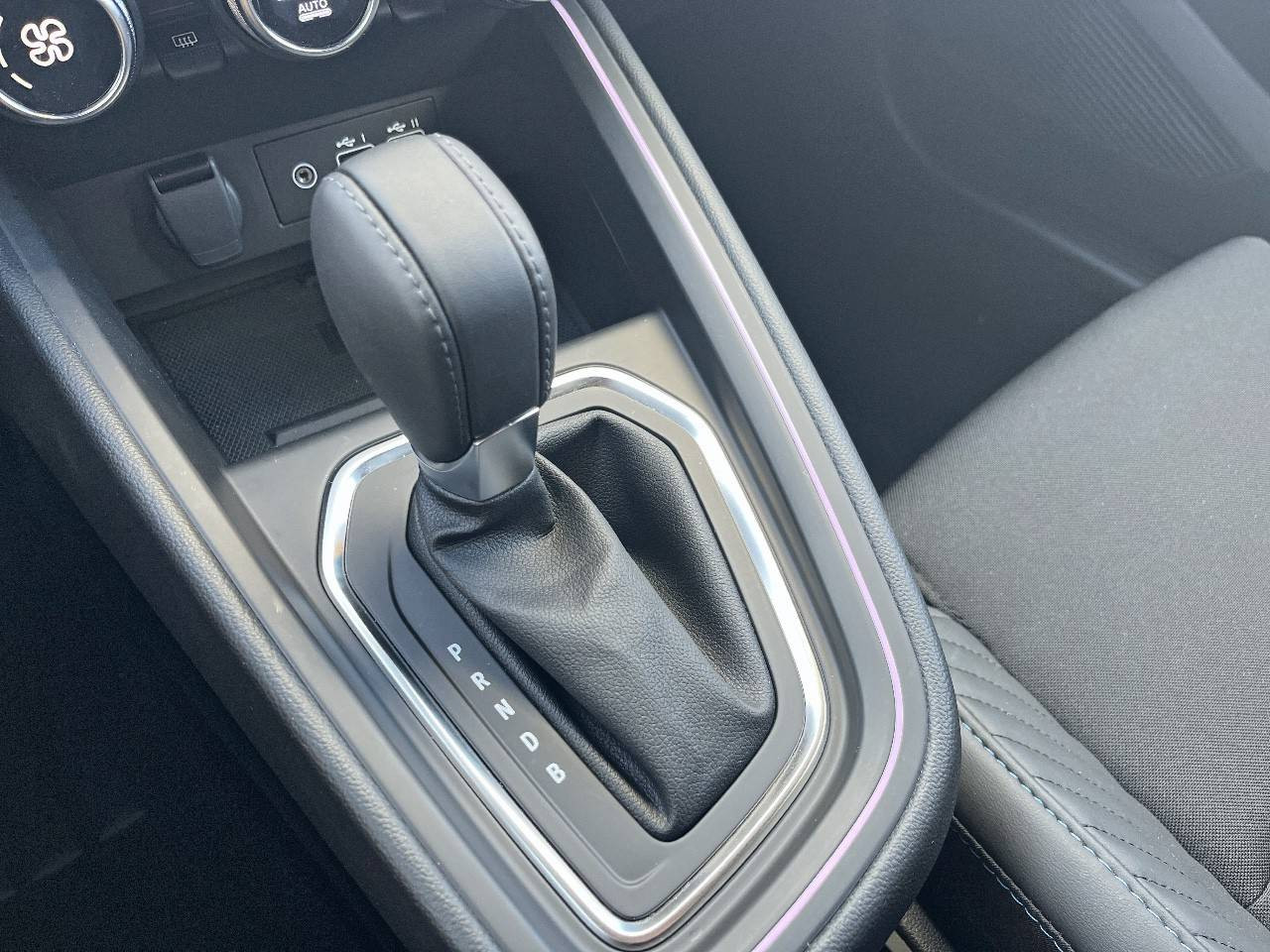 Vente en ligne Renault Clio 5 Clio E-Tech full hybrid 145 ch GSR2 au prix de 25 390 €