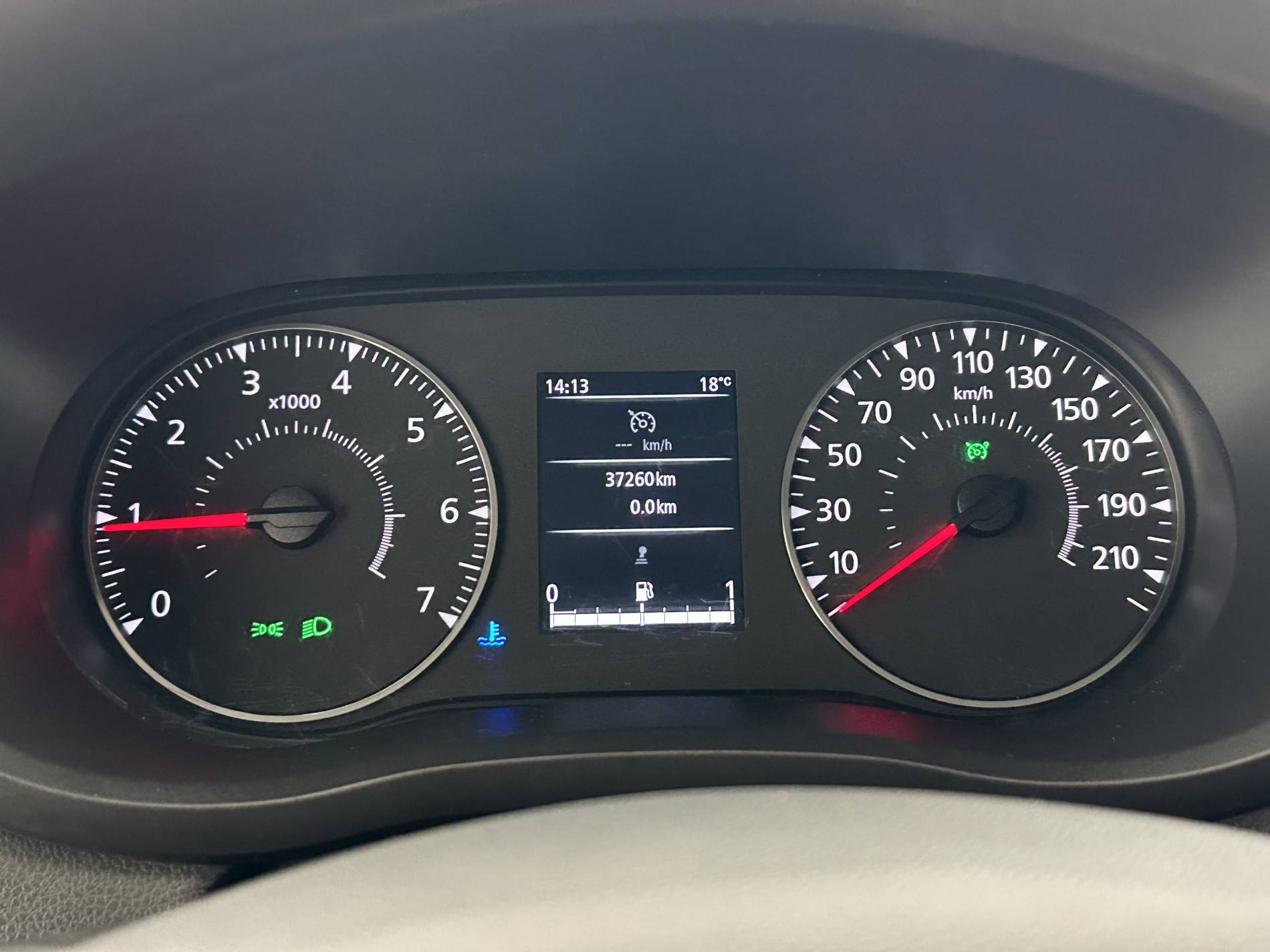 Vente en ligne Renault Master Fourgon MASTER FGN TRAC F3500 L2H2 BLUE DCI 135 au prix de 25 490 €