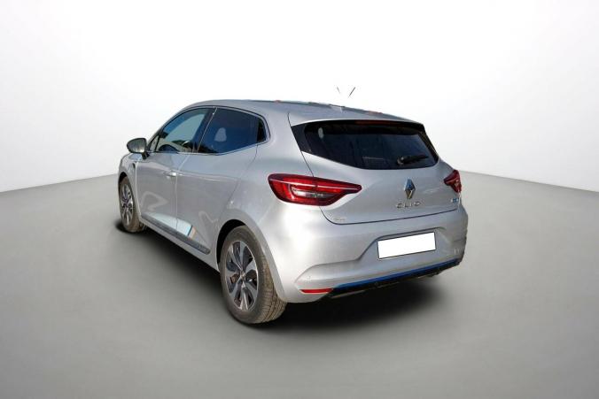 Vente en ligne Renault Clio 5 Clio E-Tech 140 - 21 au prix de 18 490 €