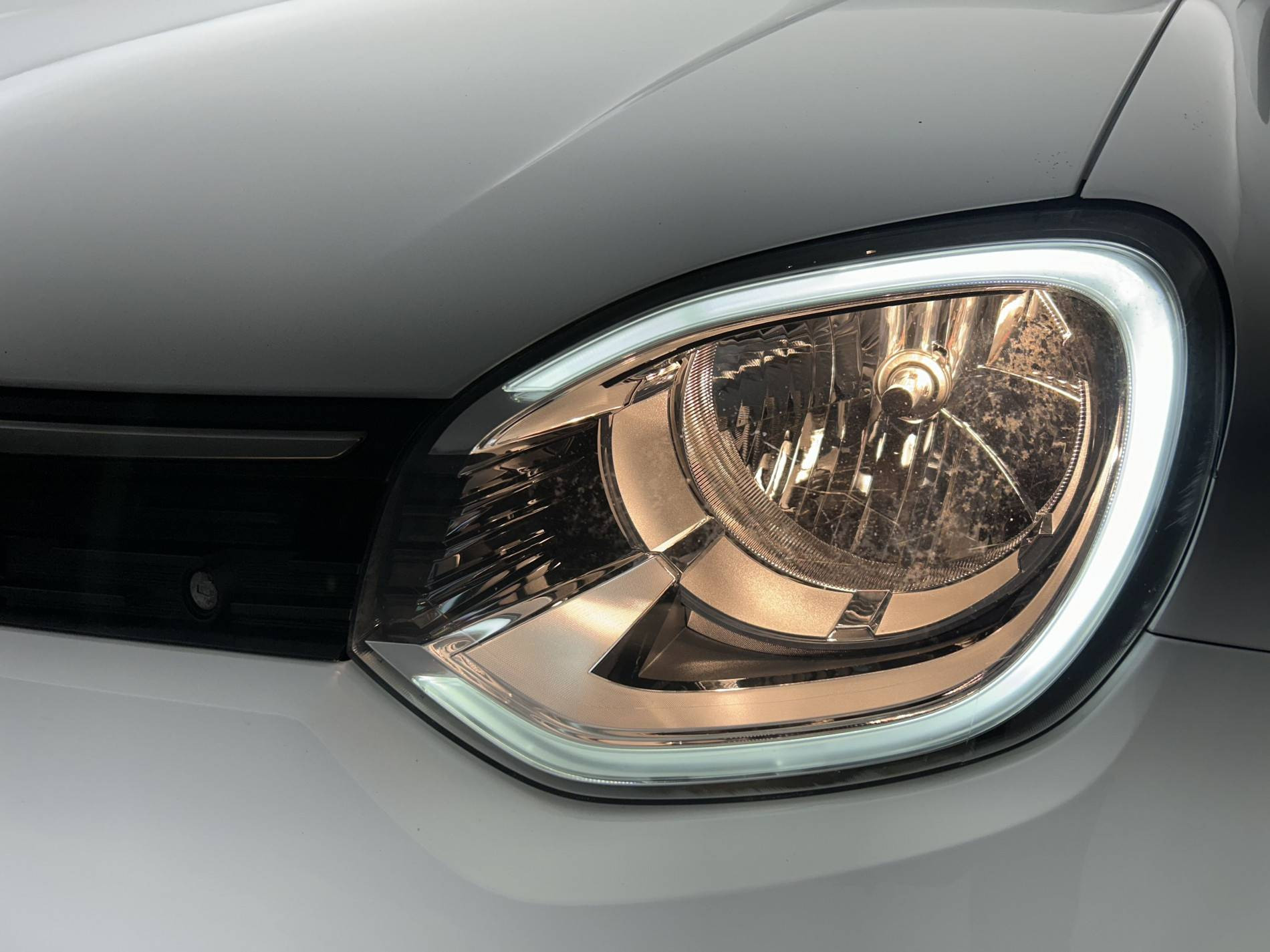 Vente en ligne Renault Twingo 3  SCe 65 - 21 au prix de 11 790 €