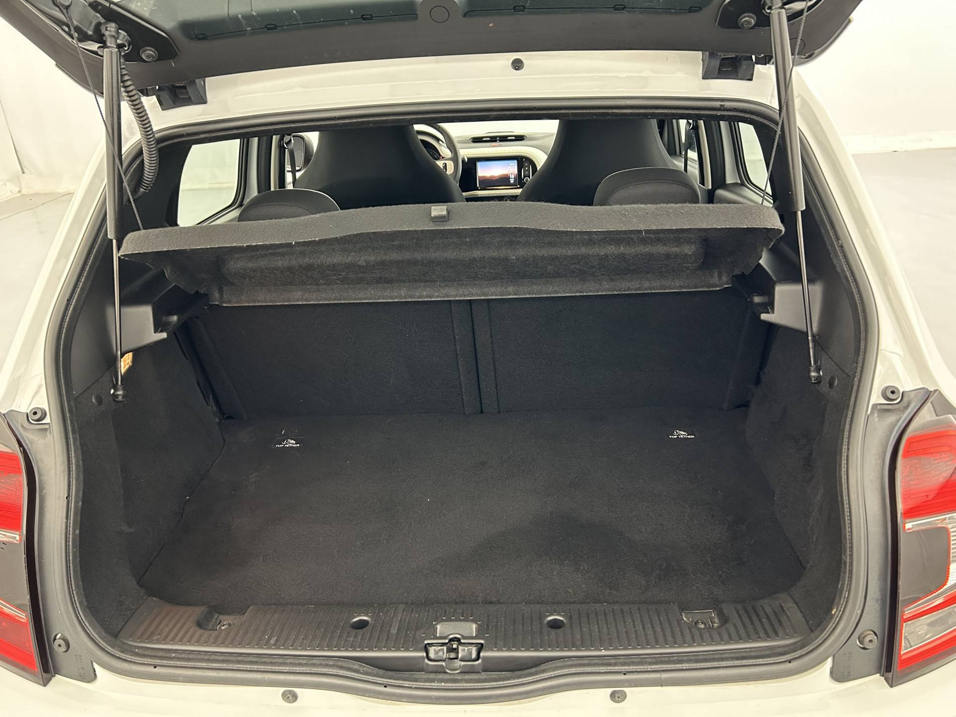 Vente en ligne Renault Twingo 3  SCe 65 - 21 au prix de 11 790 €