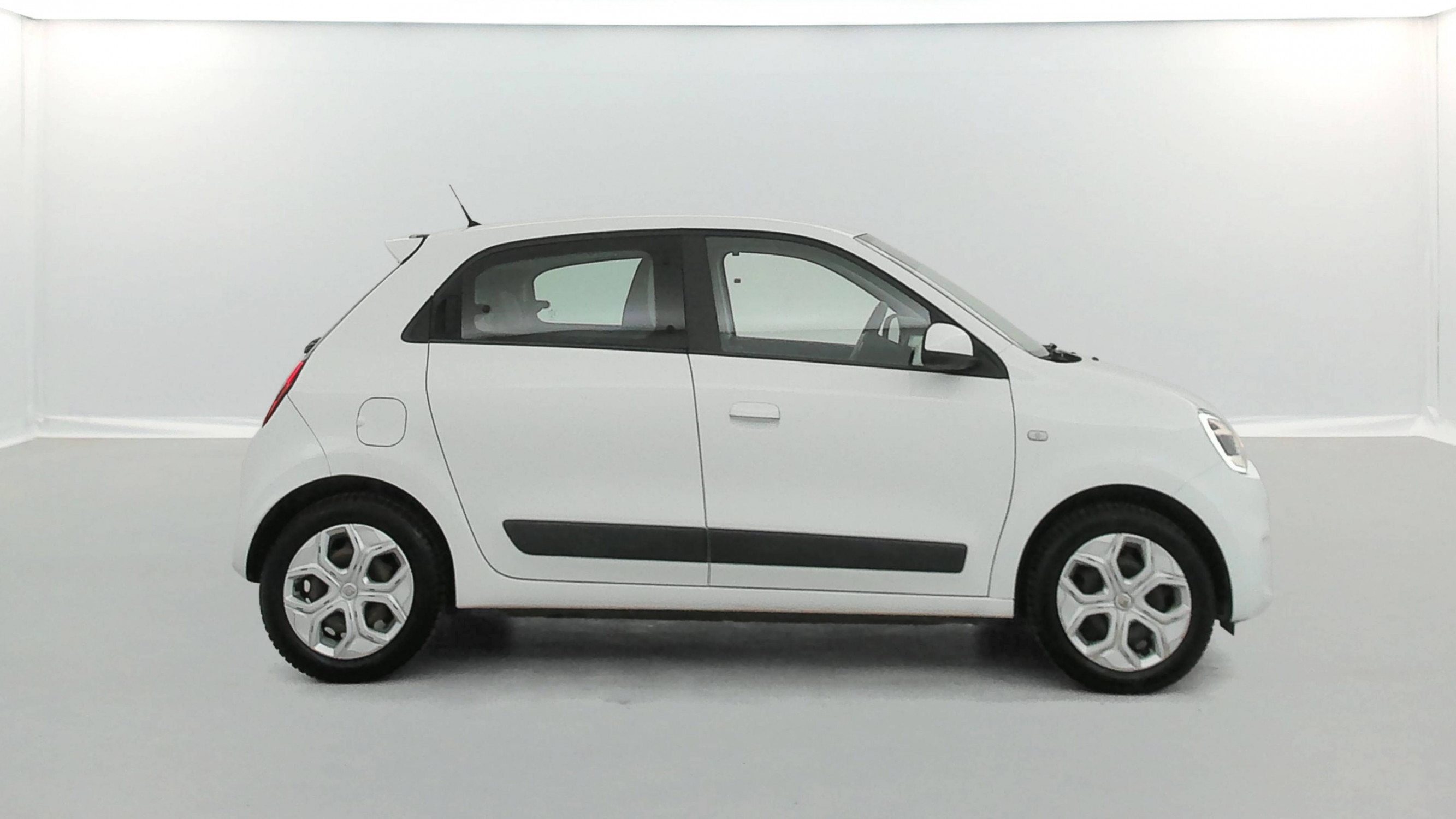 Vente en ligne Renault Twingo 3  SCe 65 - 21 au prix de 11 790 €