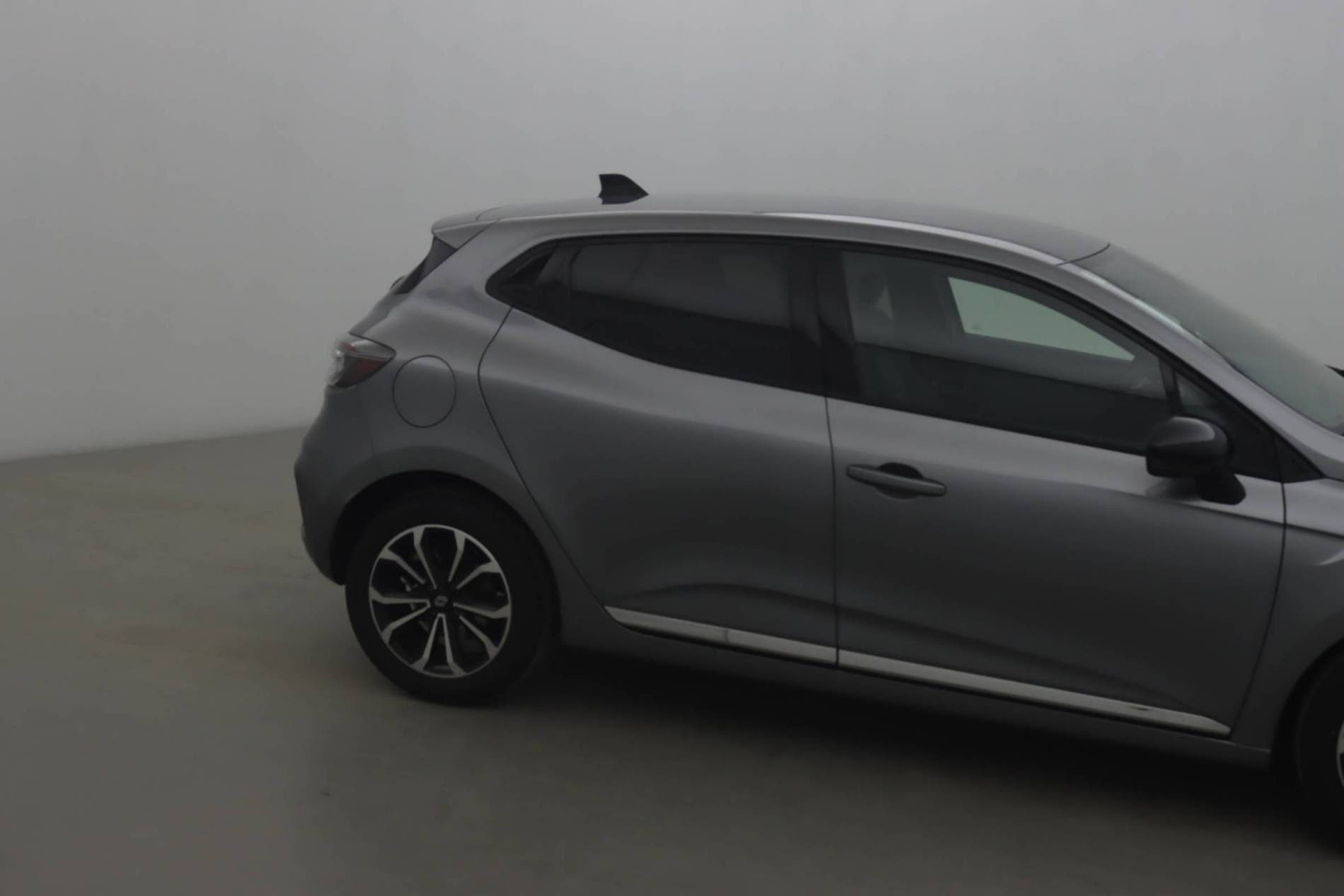 Vente en ligne Renault Clio 5 Clio TCe 90 ch GSR2 au prix de 18 990 €