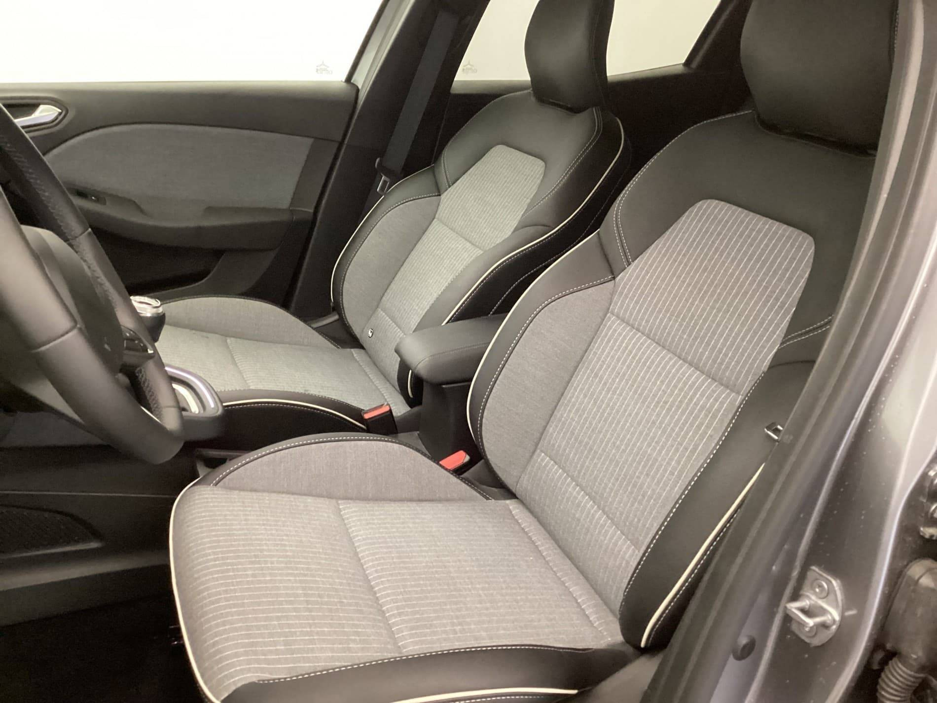 Vente en ligne Renault Clio 5 Clio TCe 90 ch GSR2 au prix de 18 990 €