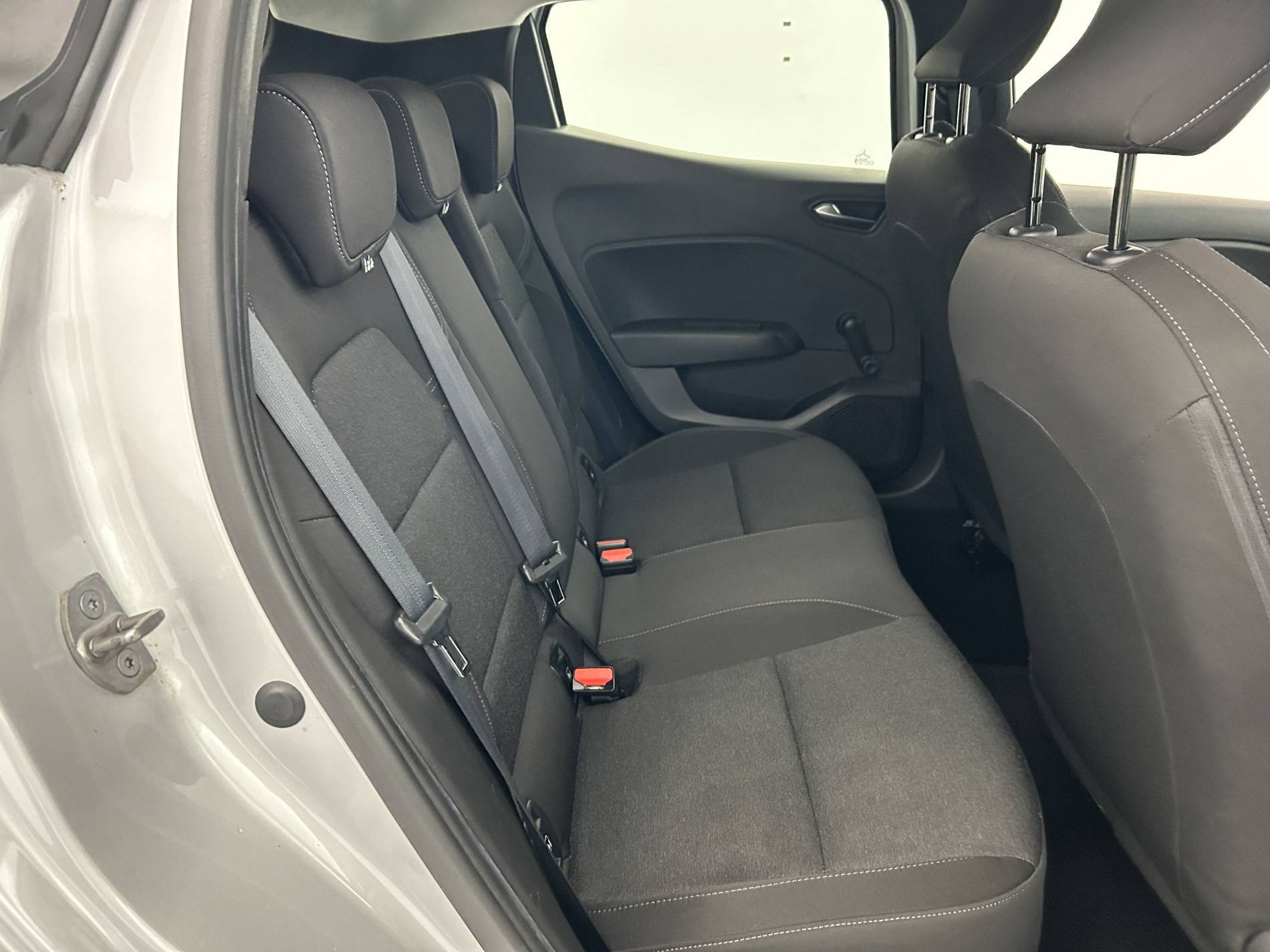 Vente en ligne Renault Clio 5 Clio TCe 90 au prix de 14 490 €