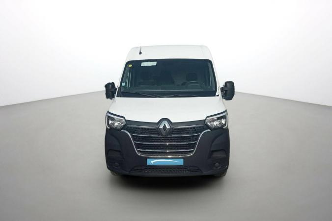Vente en ligne Renault Master Fourgon MASTER FGN TRAC F3500 L2H2 DCI 135 au prix de 20 990 €