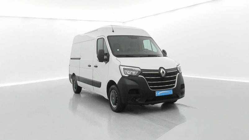 Vente en ligne Renault Master 3 Fourgon MASTER FGN TRAC F3500 L2H2 DCI 135 au prix de 22 990 €