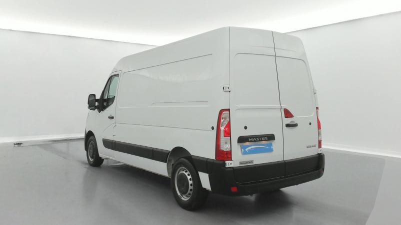 Vente en ligne Renault Master 3 Fourgon MASTER FGN TRAC F3500 L2H2 DCI 135 au prix de 22 990 €