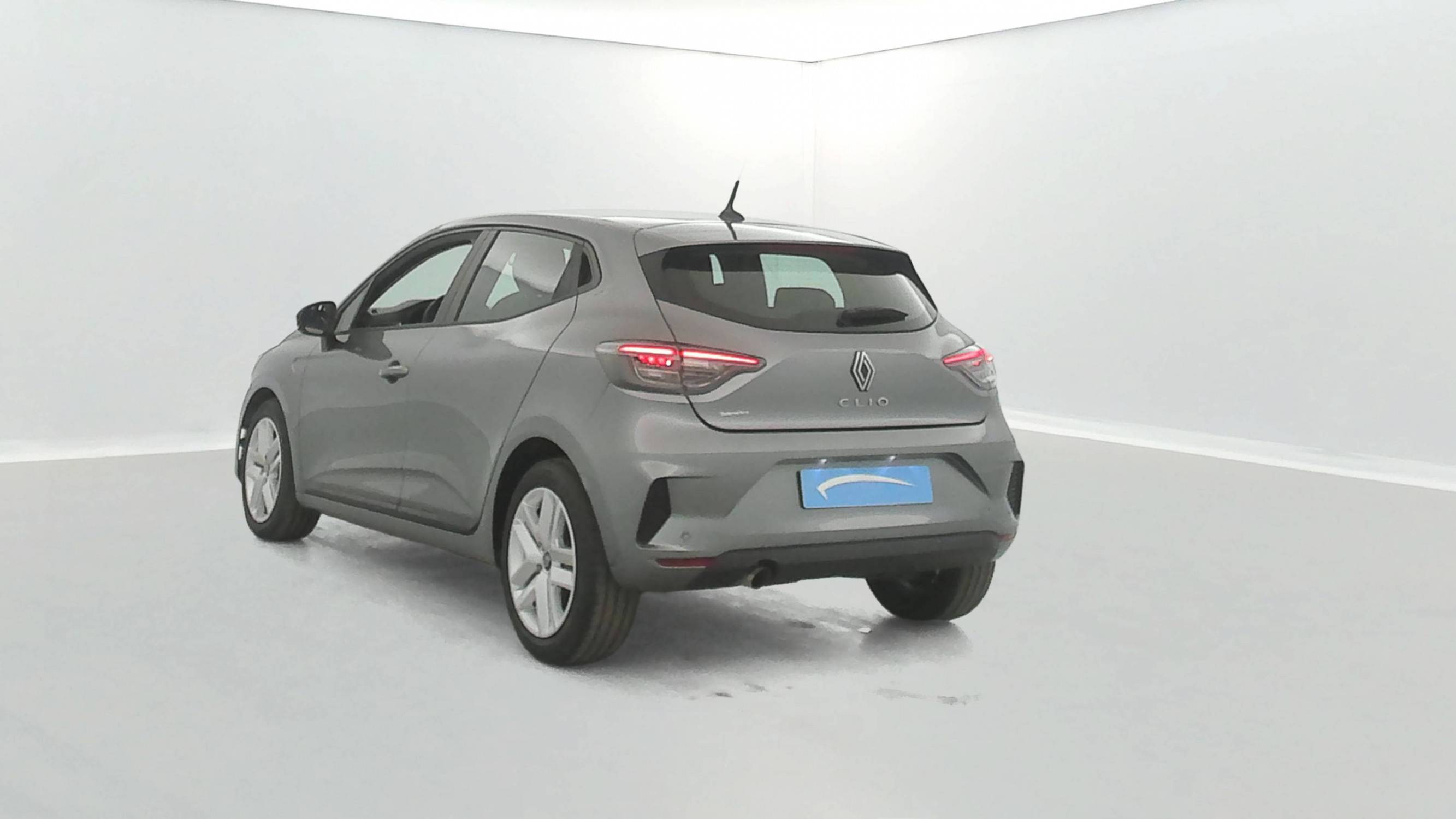 Vente en ligne Renault Clio 5 Clio TCe 90 au prix de 15 290 €