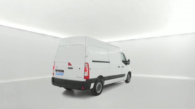 Vente en ligne Renault Master Fourgon MASTER FGN TRAC F3500 L2H2 DCI 135 au prix de 23 990 €