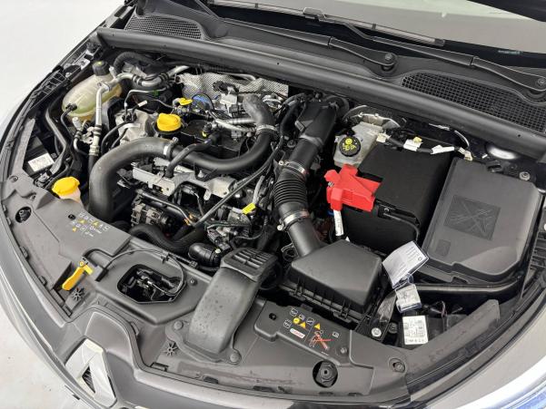 Vente en ligne Renault Clio 5 Clio TCe 90 au prix de 16 290 €