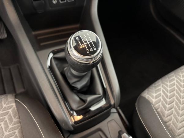 Vente en ligne Renault Clio 5 Clio TCe 90 au prix de 16 290 €