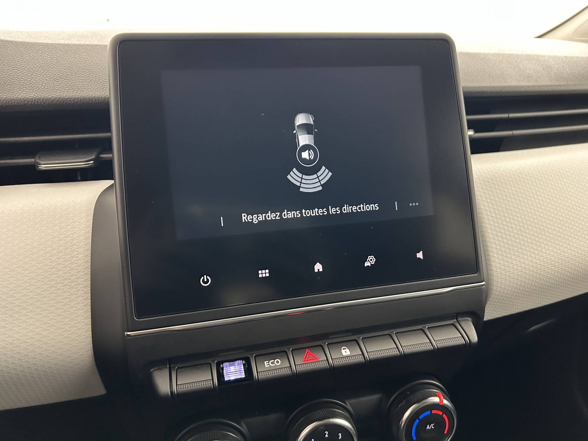 Vente en ligne Renault Clio 5 Clio TCe 90 Evolution au prix de 14 790 €