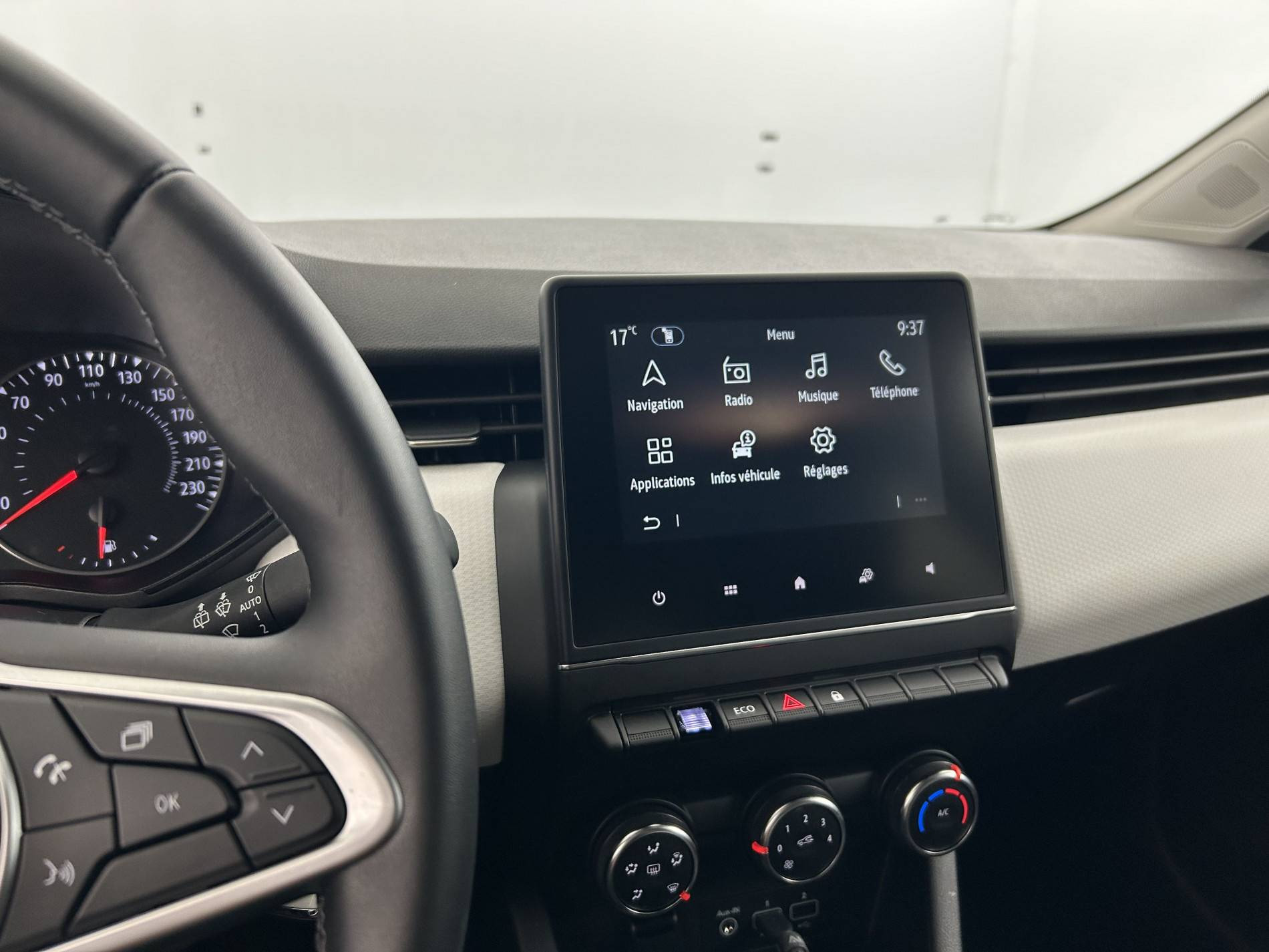 Vente en ligne Renault Clio 5 Clio TCe 90 Evolution au prix de 14 790 €