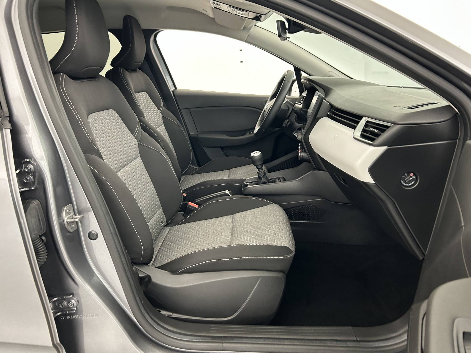 Vente en ligne Renault Clio 5 Clio TCe 90 Evolution au prix de 14 790 €