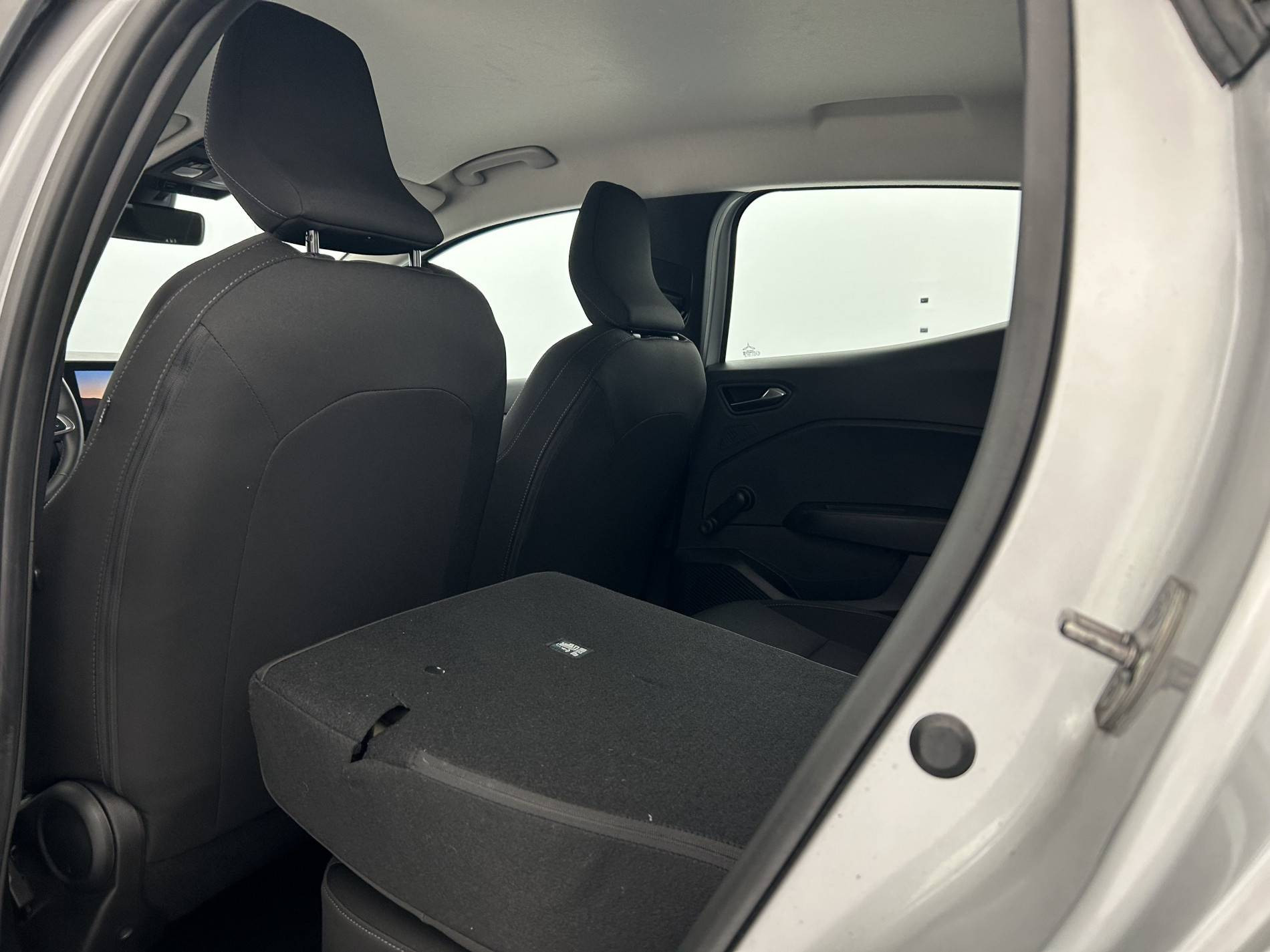 Vente en ligne Renault Clio 5 Clio TCe 90 au prix de 14 690 €