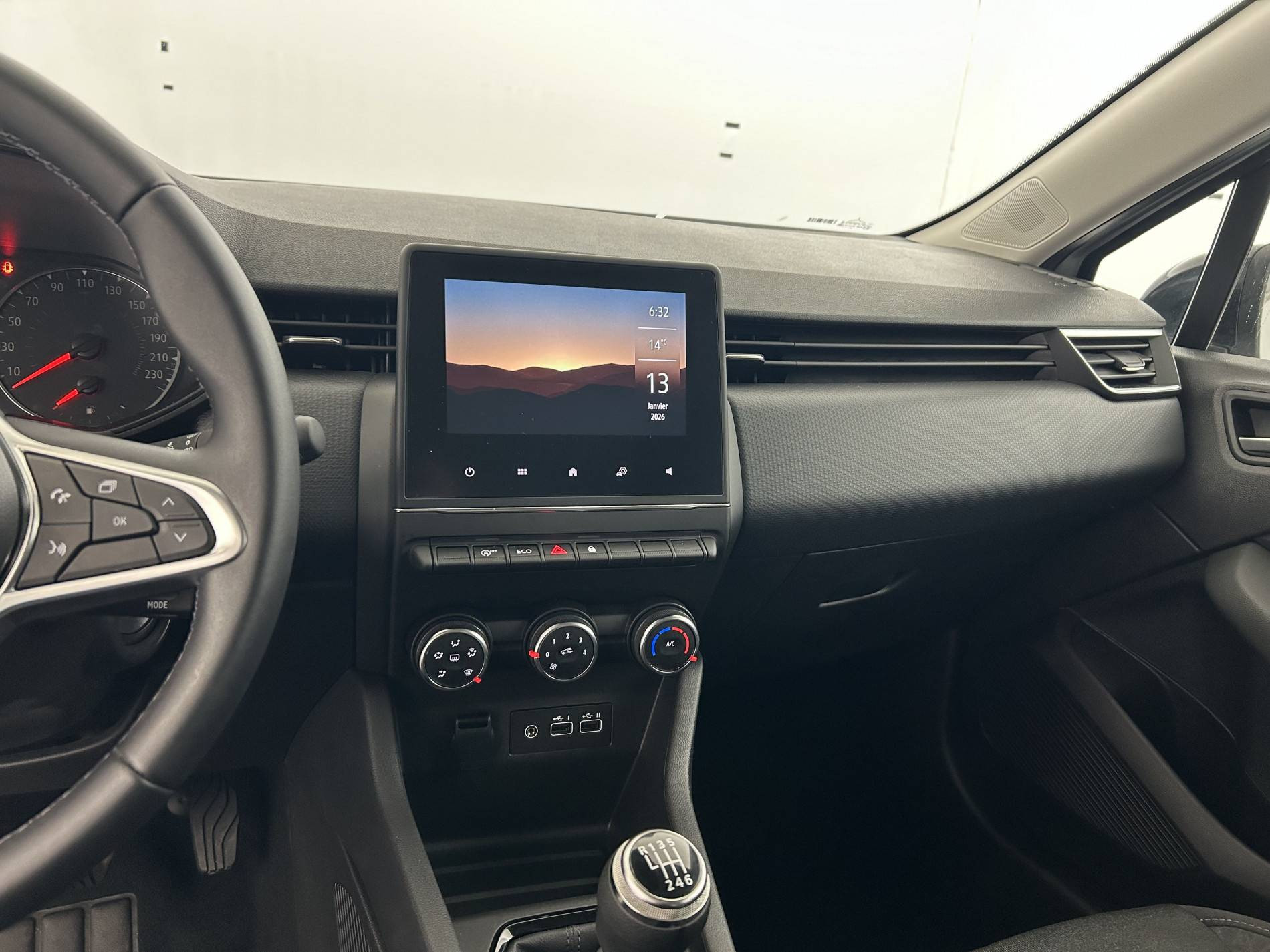 Vente en ligne Renault Clio 5 Clio TCe 90 au prix de 14 690 €