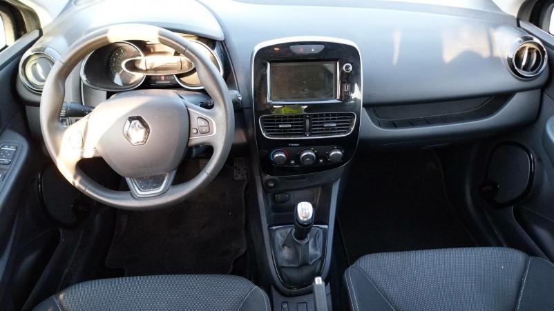 Vente en ligne Renault Clio 4 Clio TCe 90 - 19 au prix de 11 790 €