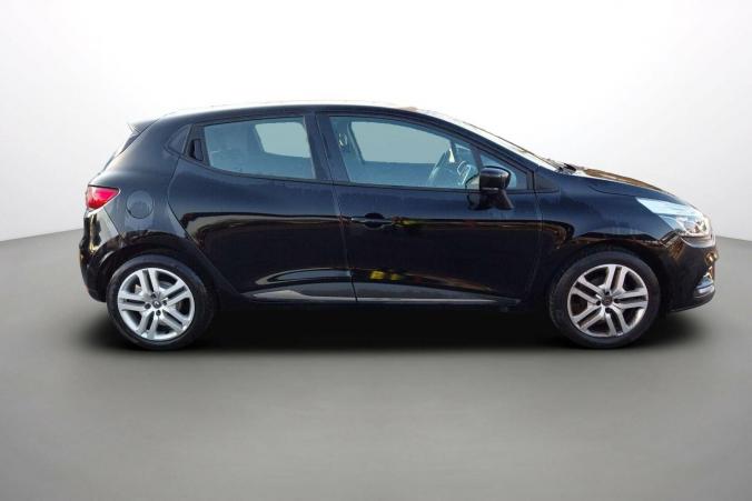 Vente en ligne Renault Clio 4 Clio TCe 90 - 19 au prix de 11 790 €