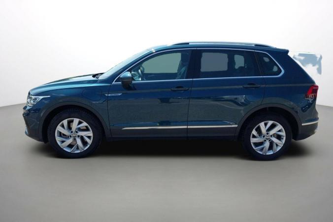 Vente en ligne Volkswagen Tiguan  1.4 eHybrid 245ch DSG6 au prix de 29 790 €
