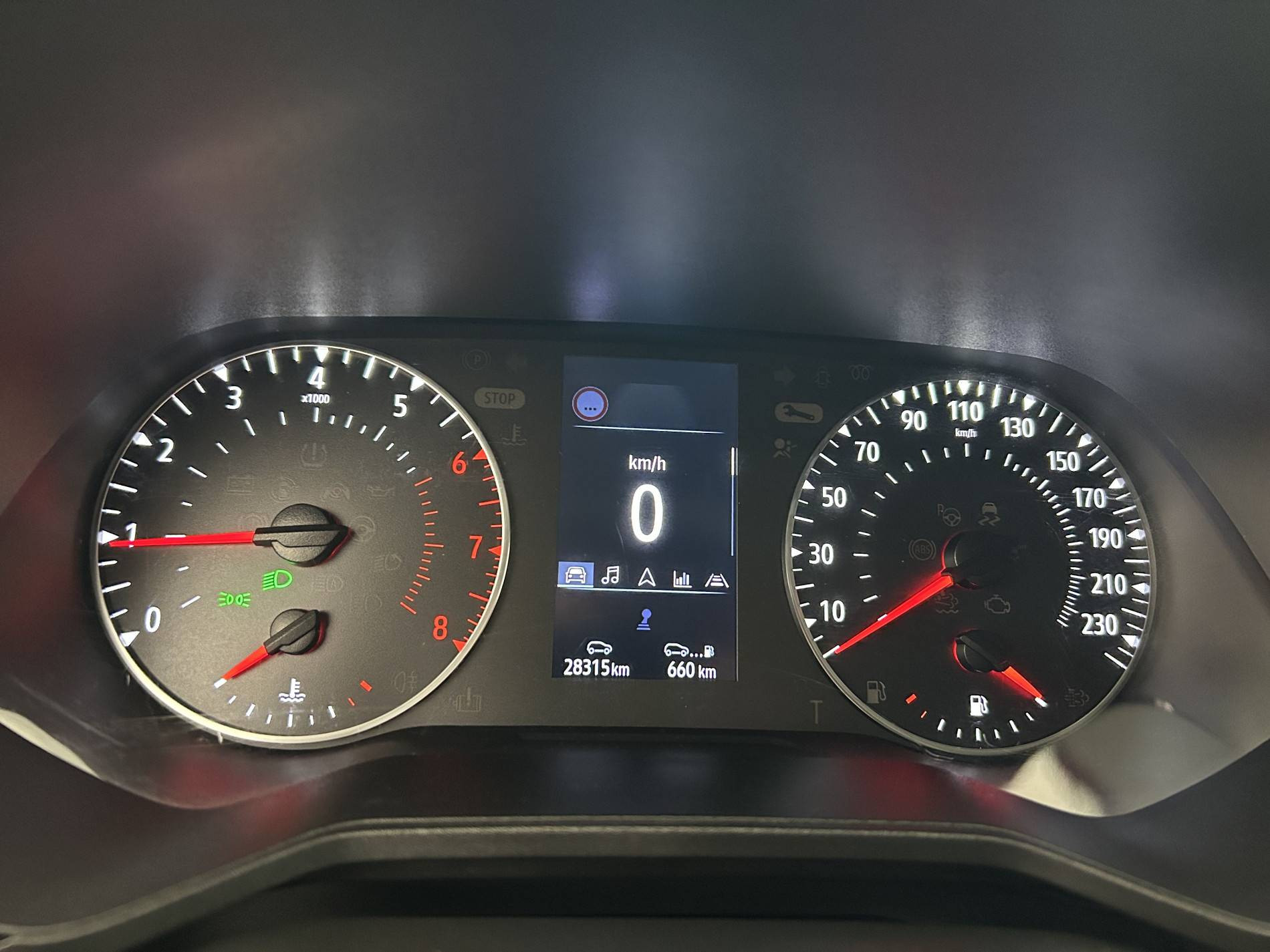 Vente en ligne Renault Clio 5 Clio TCe 90 au prix de 14 990 €