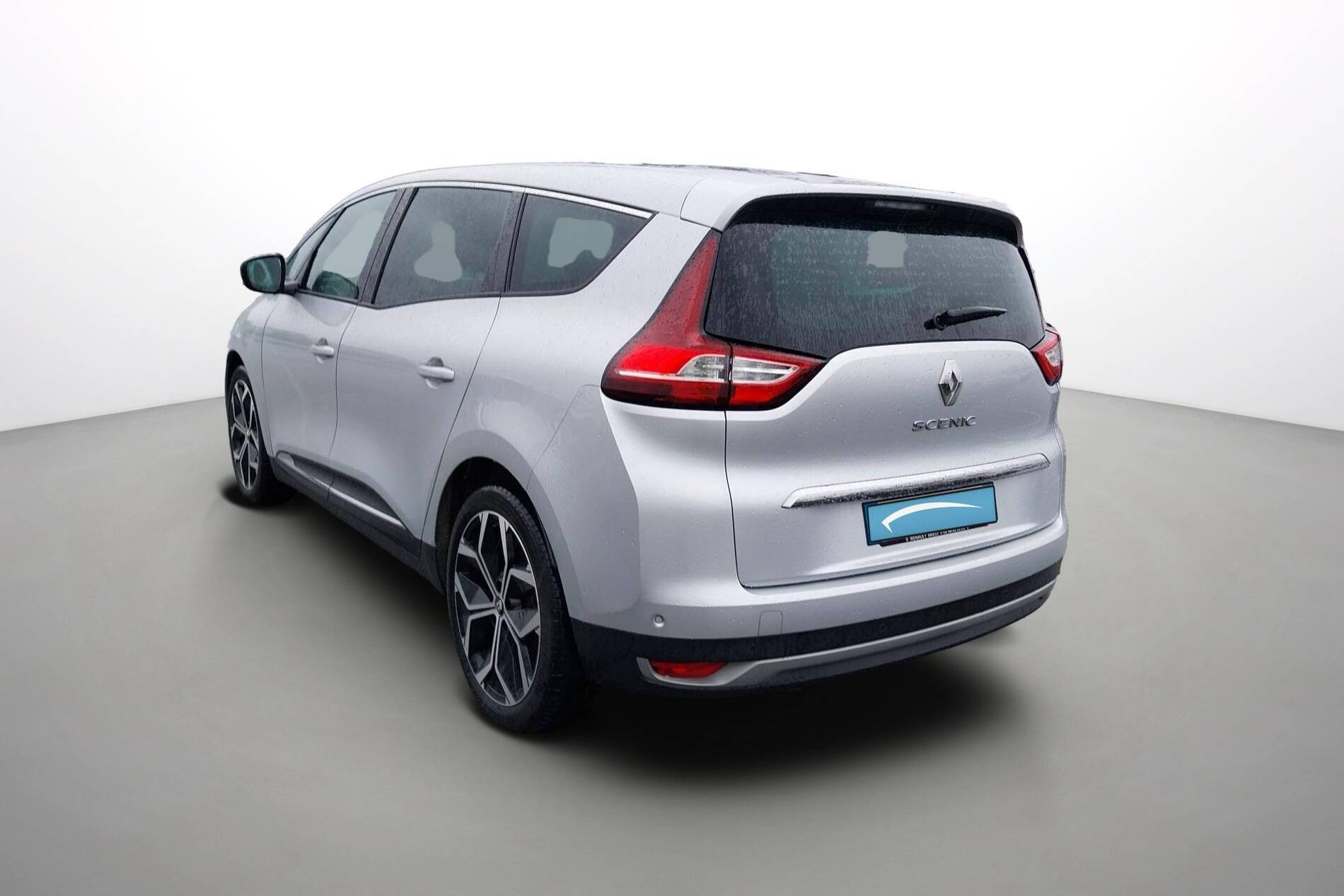 Vente en ligne Renault Grand Scenic 4 Grand Scenic TCe 140 au prix de 22 990 €