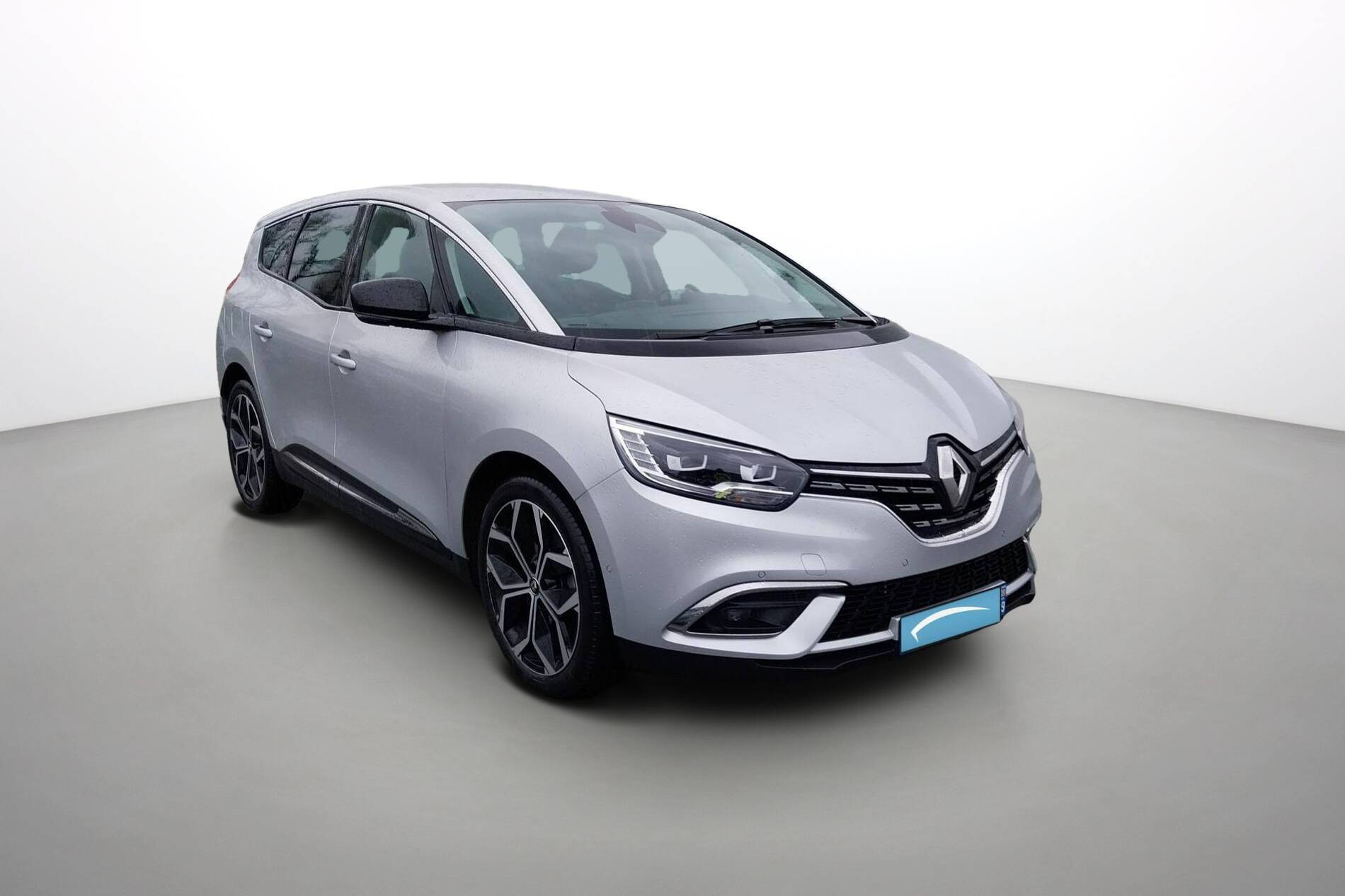 Vente en ligne Renault Grand Scenic 4 Grand Scenic TCe 140 au prix de 22 990 €