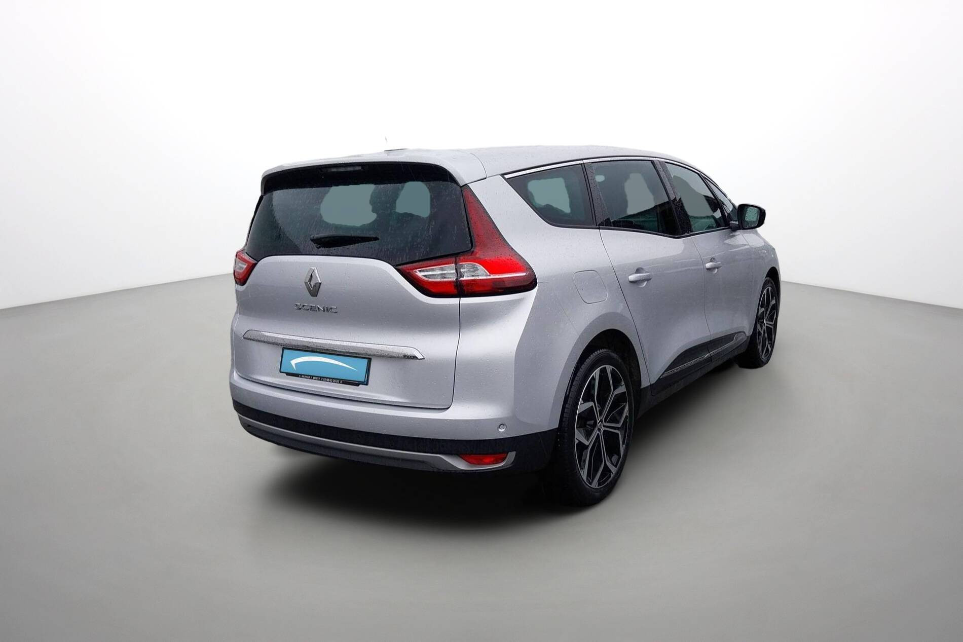 Vente en ligne Renault Grand Scenic 4 Grand Scenic TCe 140 au prix de 22 990 €