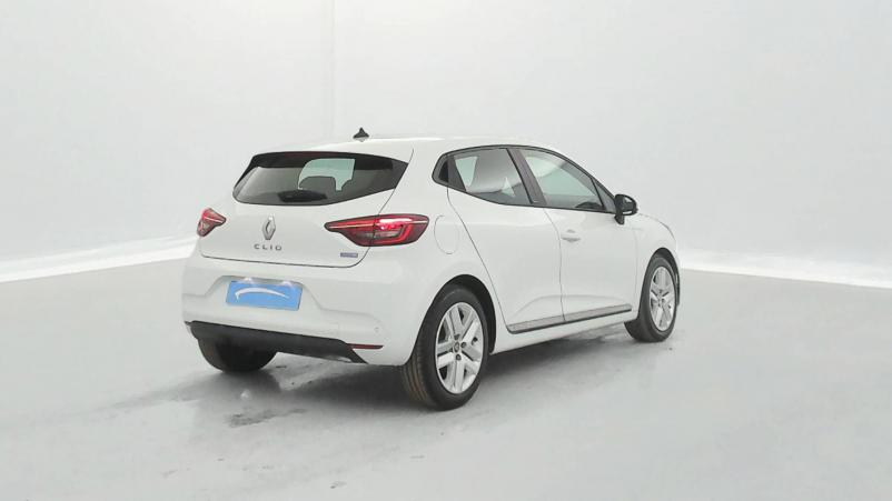 Vente en ligne Renault Clio 5 Clio E-Tech 140 - 21 au prix de 16 490 €