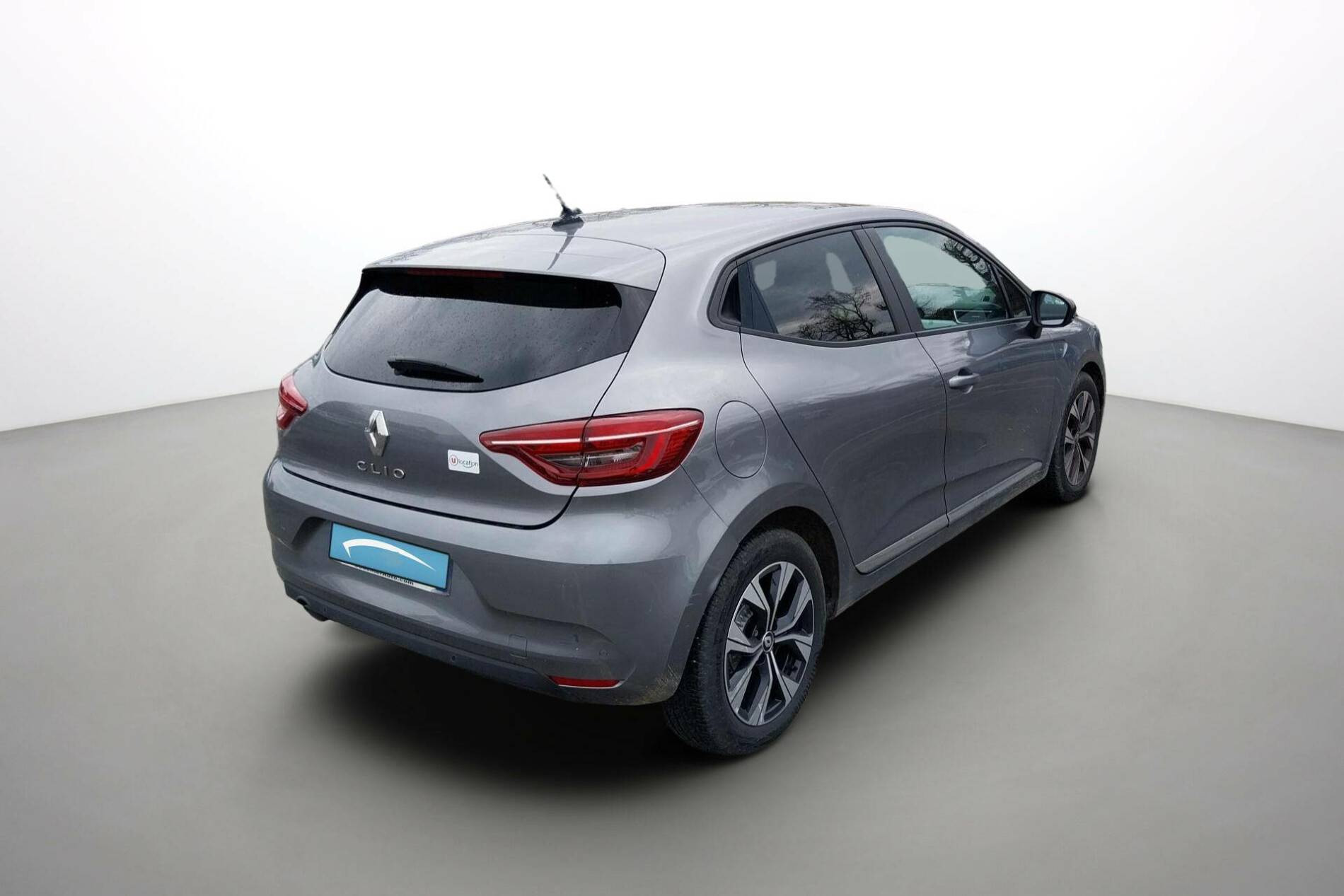 Vente en ligne Renault Clio 5 Clio TCe 90 au prix de 15 390 €