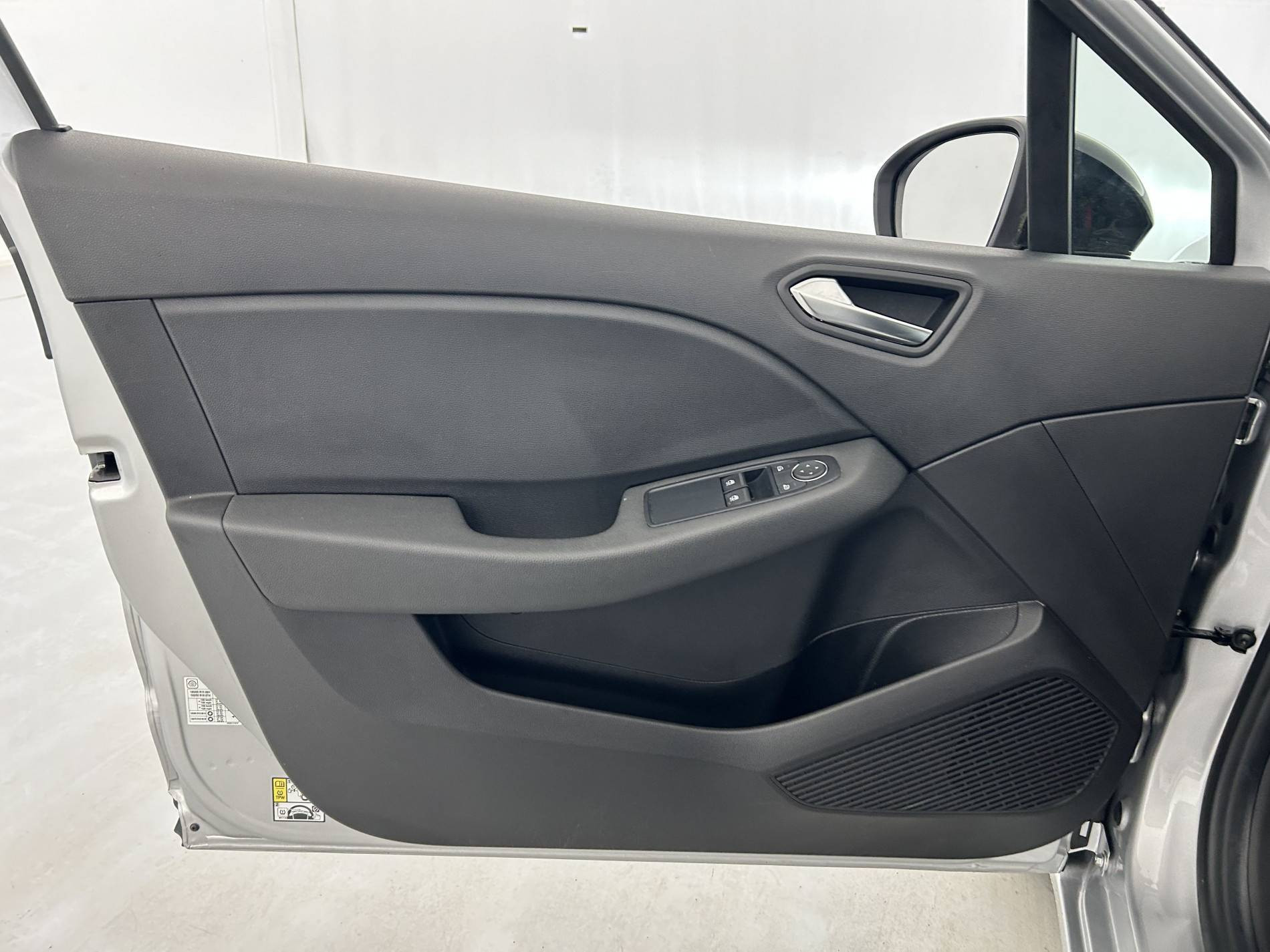 Vente en ligne Renault Clio 5 Clio TCe 90 au prix de 14 590 €