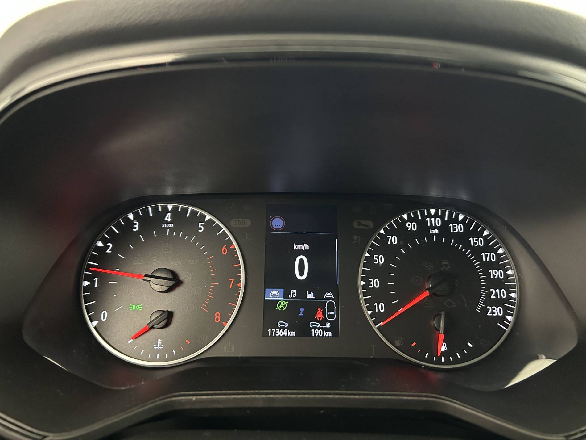 Vente en ligne Renault Clio 5 Clio TCe 90 au prix de 14 590 €