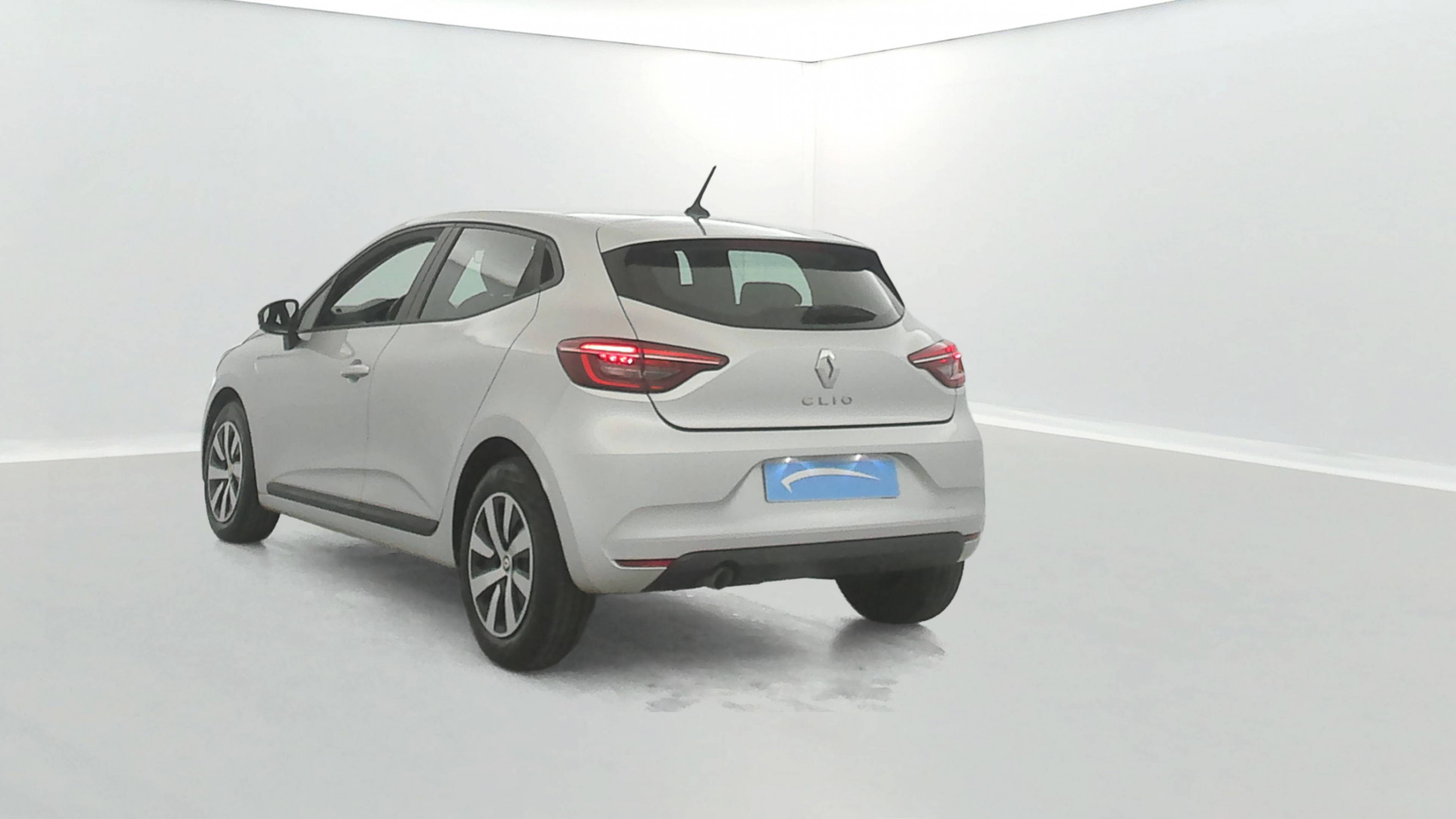 Vente en ligne Renault Clio 5 Clio TCe 90 au prix de 14 590 €