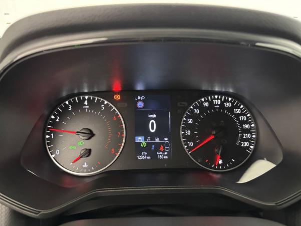 Vente en ligne Renault Clio 5 Clio TCe 90 au prix de 15 990 €