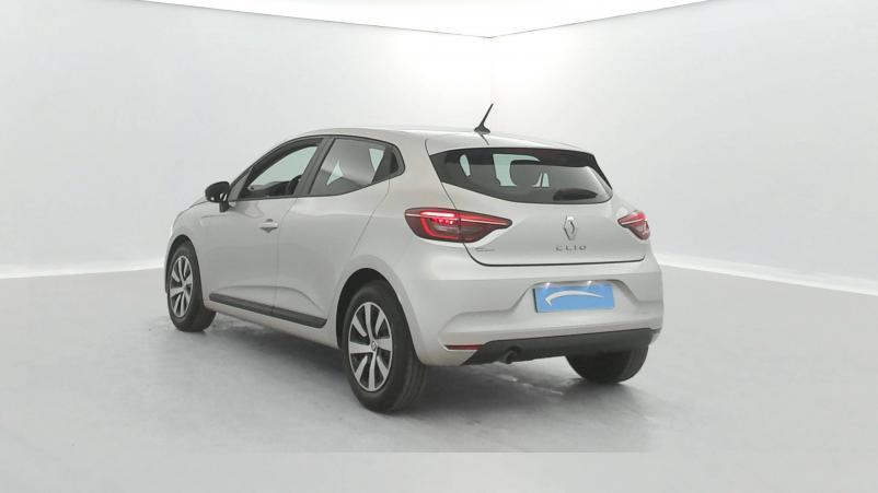 Vente en ligne Renault Clio 5 Clio TCe 90 au prix de 15 990 €