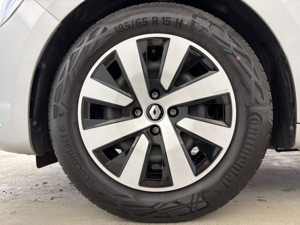 Vente en ligne Renault Clio 5 Clio TCe 90 au prix de 15 990 €